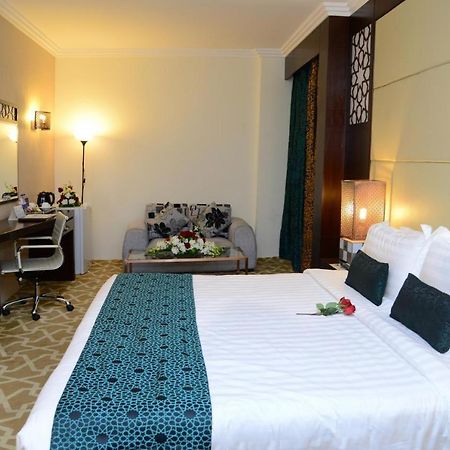 Rawdat Al Safwa Hotel Medina Exterior photo